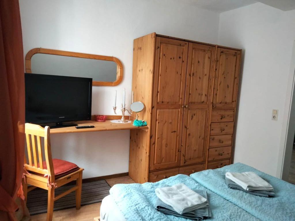Ferienwohnung Neheim Mit Dennis Und Alexander Alexander Mit Klimaanlage Exteriör bild